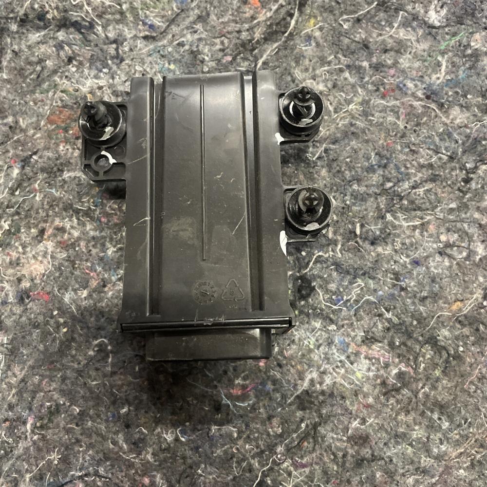 2015 Ford F150 Heated Steering Wheel Control Module Id# DG9T14B561AC – photo 2