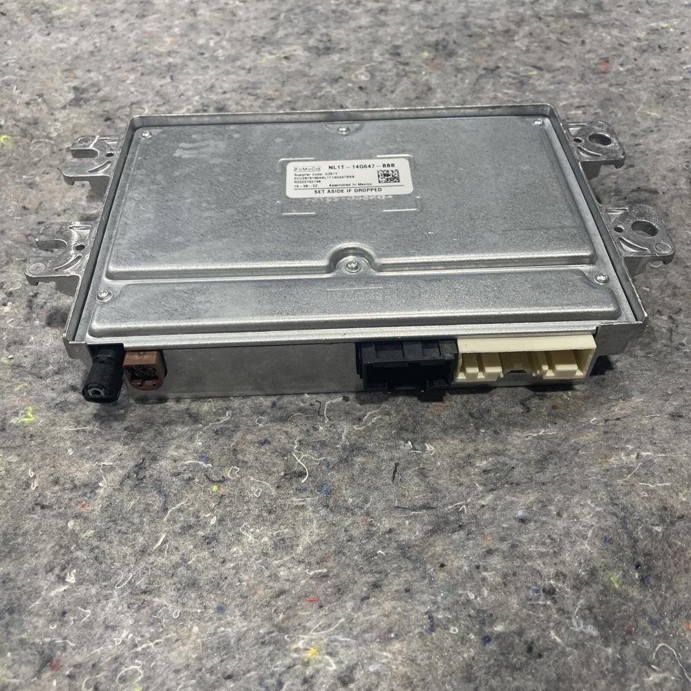 Ford F250 Advanced Driver Assist Camera Module NL1T-14G647-BBB – photo 2