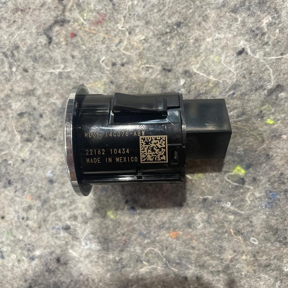 Ford Expedition Ignition Switch Keyless Ignition 966749 – photo 2