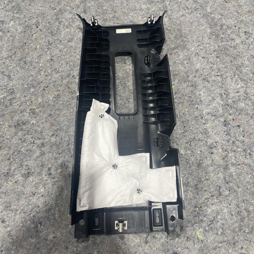 Ford F -250 OEM Left Upper B Pillar Trim | Gray – photo 4