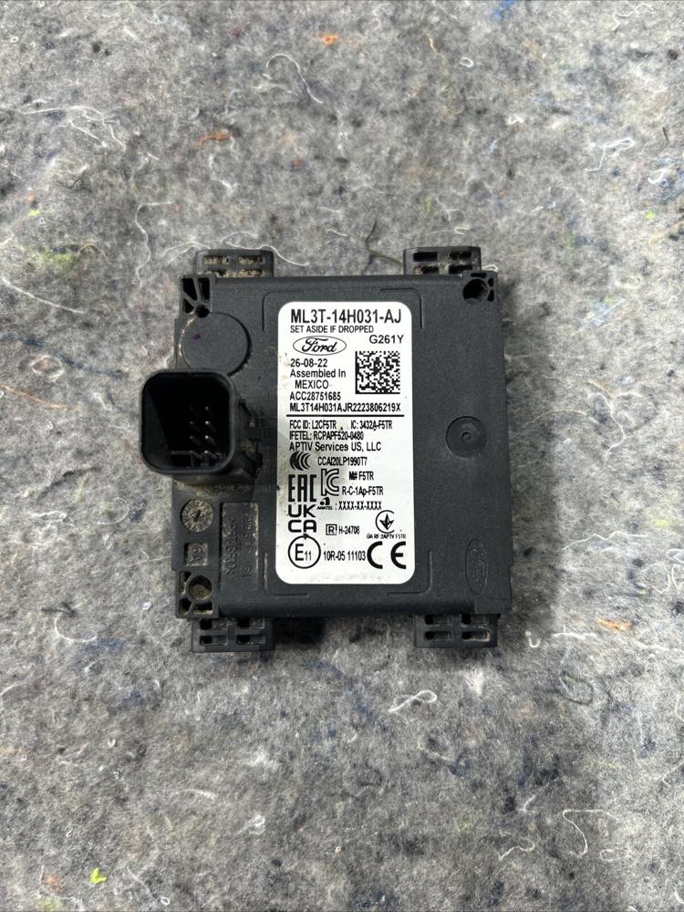 2021-2023 Ford Expedition Blind Spot Sensor Module ML3T-14H031-AJ OEM – photo 1