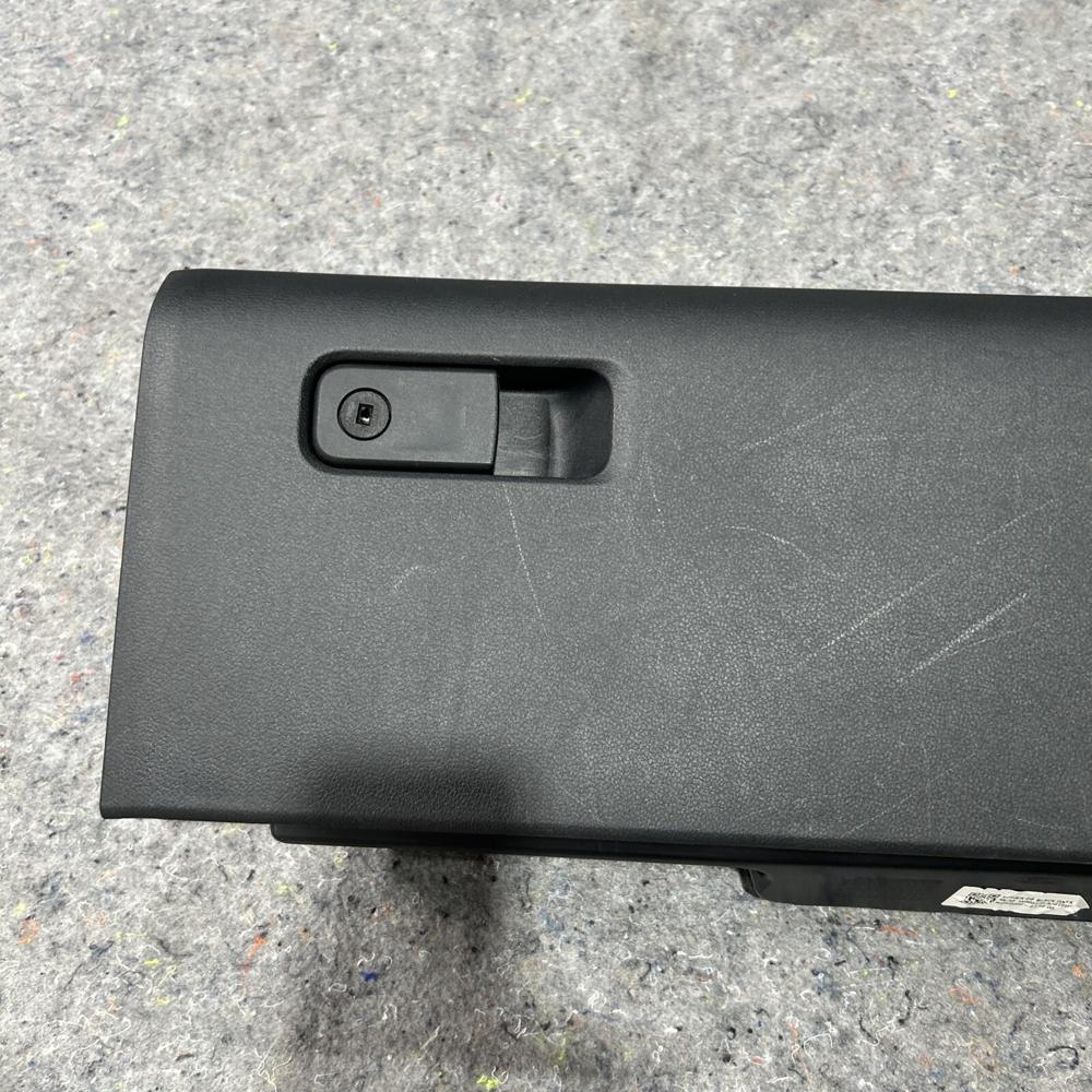 2019-2024 Ford Expedition Glove Box OEM ML3B 15060T10 AJ319W – photo 2