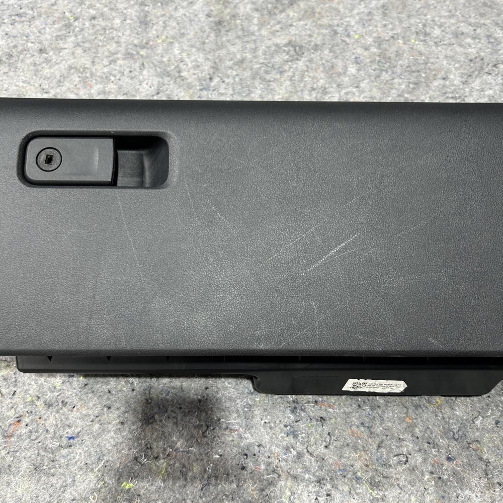 2019-2024 Ford Expedition Glove Box OEM ML3B 15060T10 AJ319W – photo 3