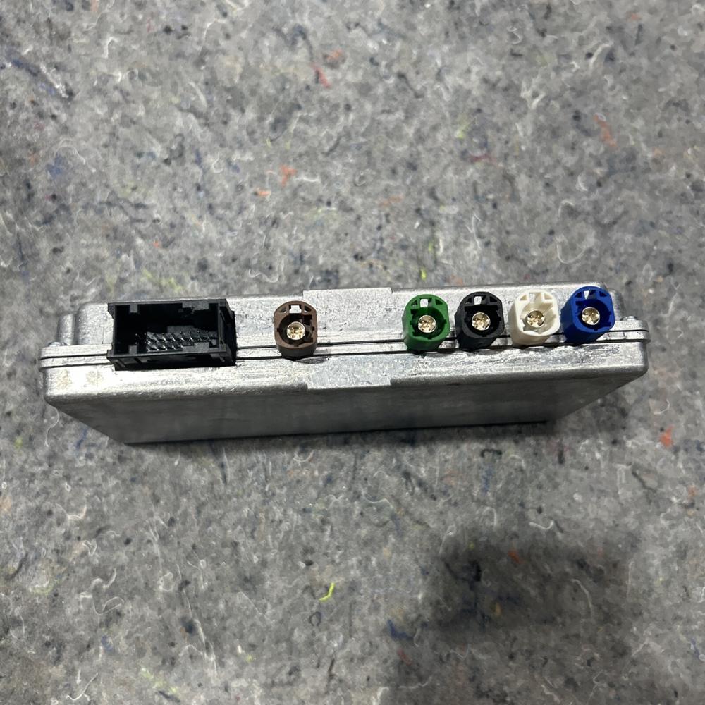2021 Audi S5 Parking Aid Assist Control Module 8W0907428A OEM – photo 4