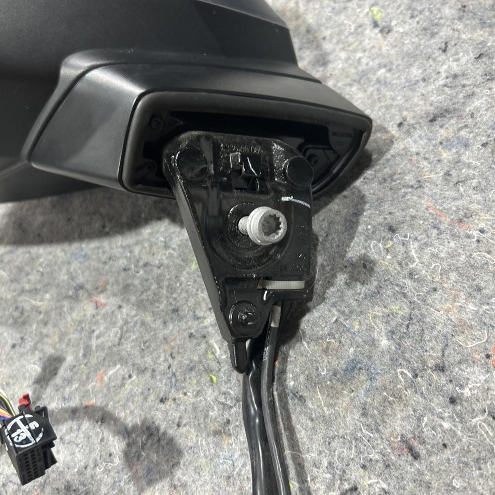 2017-2019 Audi Q7 Left Driver Side Door Mirror & Camera OEM – photo 3