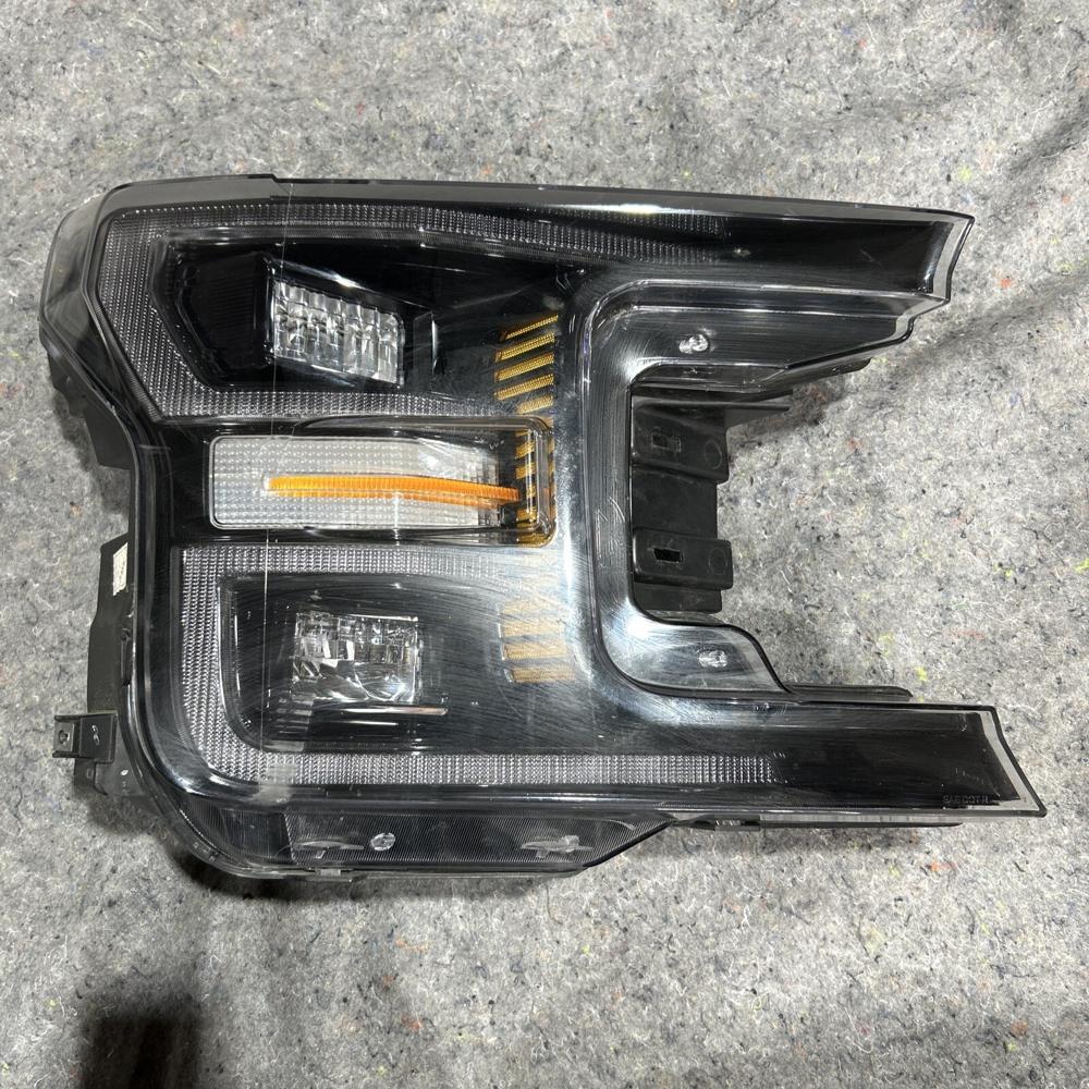 2019-2020 Ford F150 Headlight LH ** – photo 1