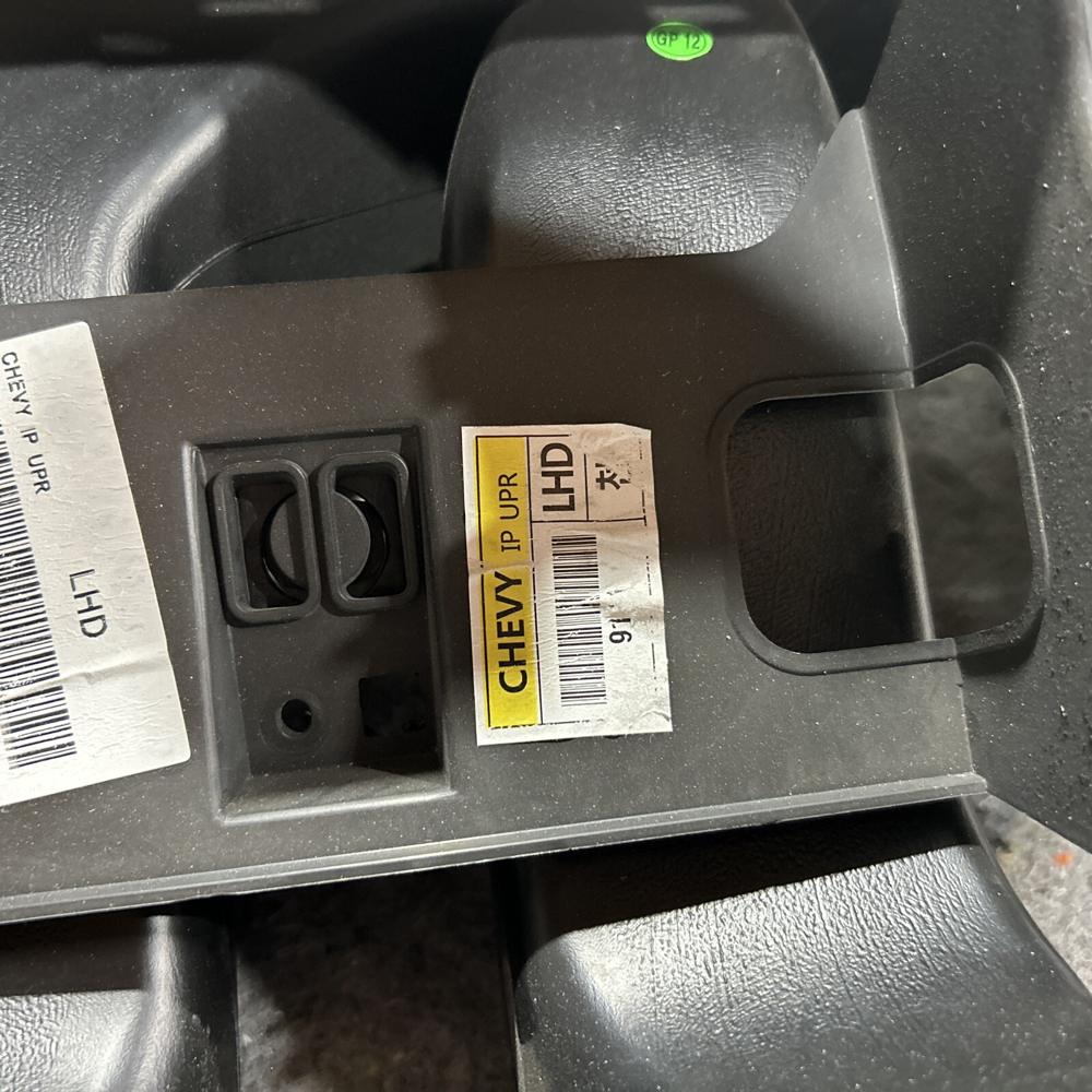 Chevrolet Spark Hatchback Dash Instrument Panel Dashboard OEM – photo 4
