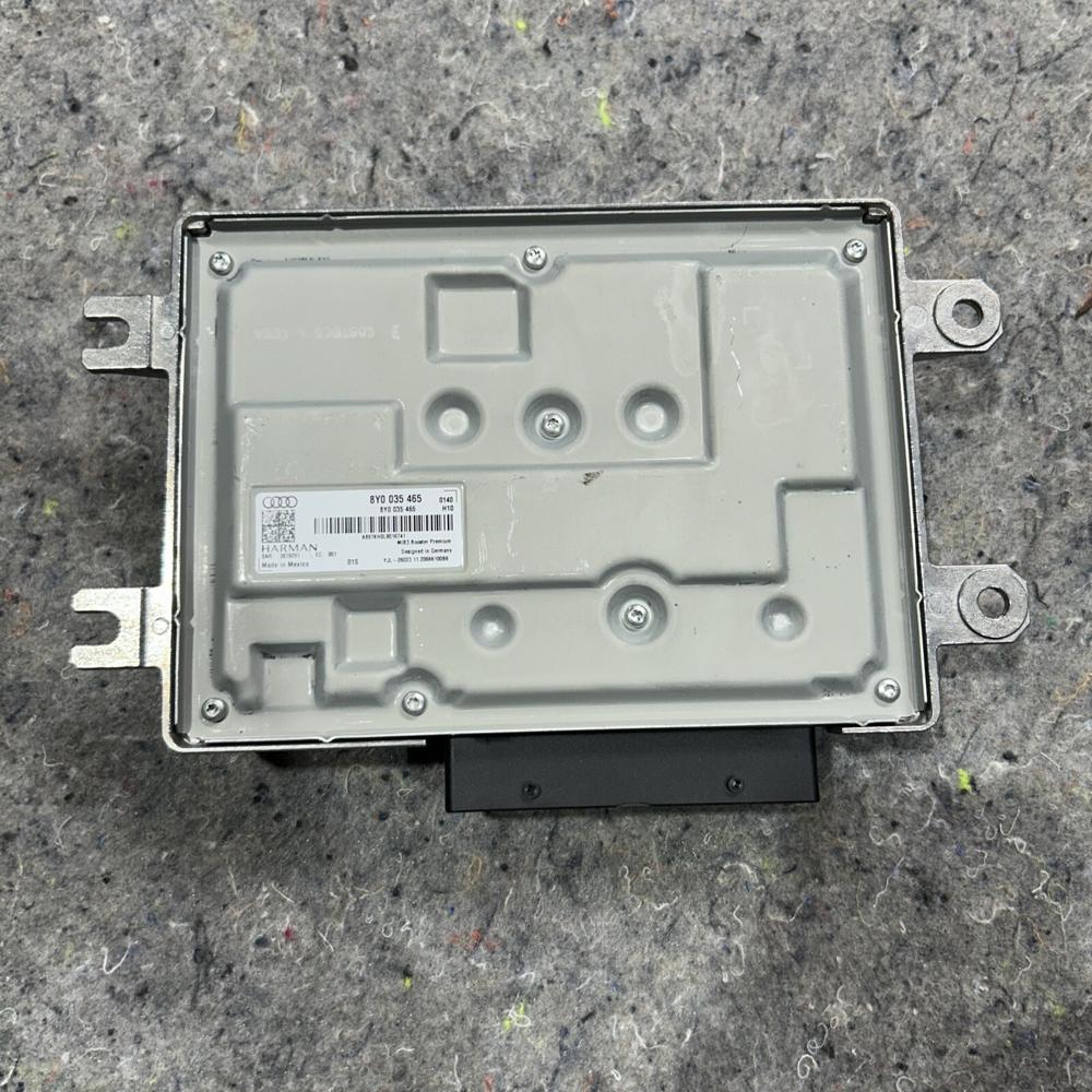 2021 2022 2023 Audi Q5 Radio Audio Amplifier Control Module Unit OEM 8Y0035465 – photo 1