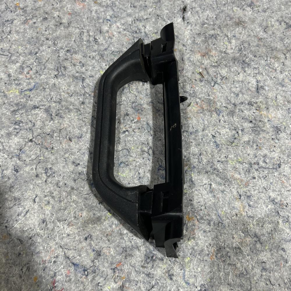 2021-2023 Ford F150 Rear Left B Pillar Grab Assist Handle LH OEM – photo 1
