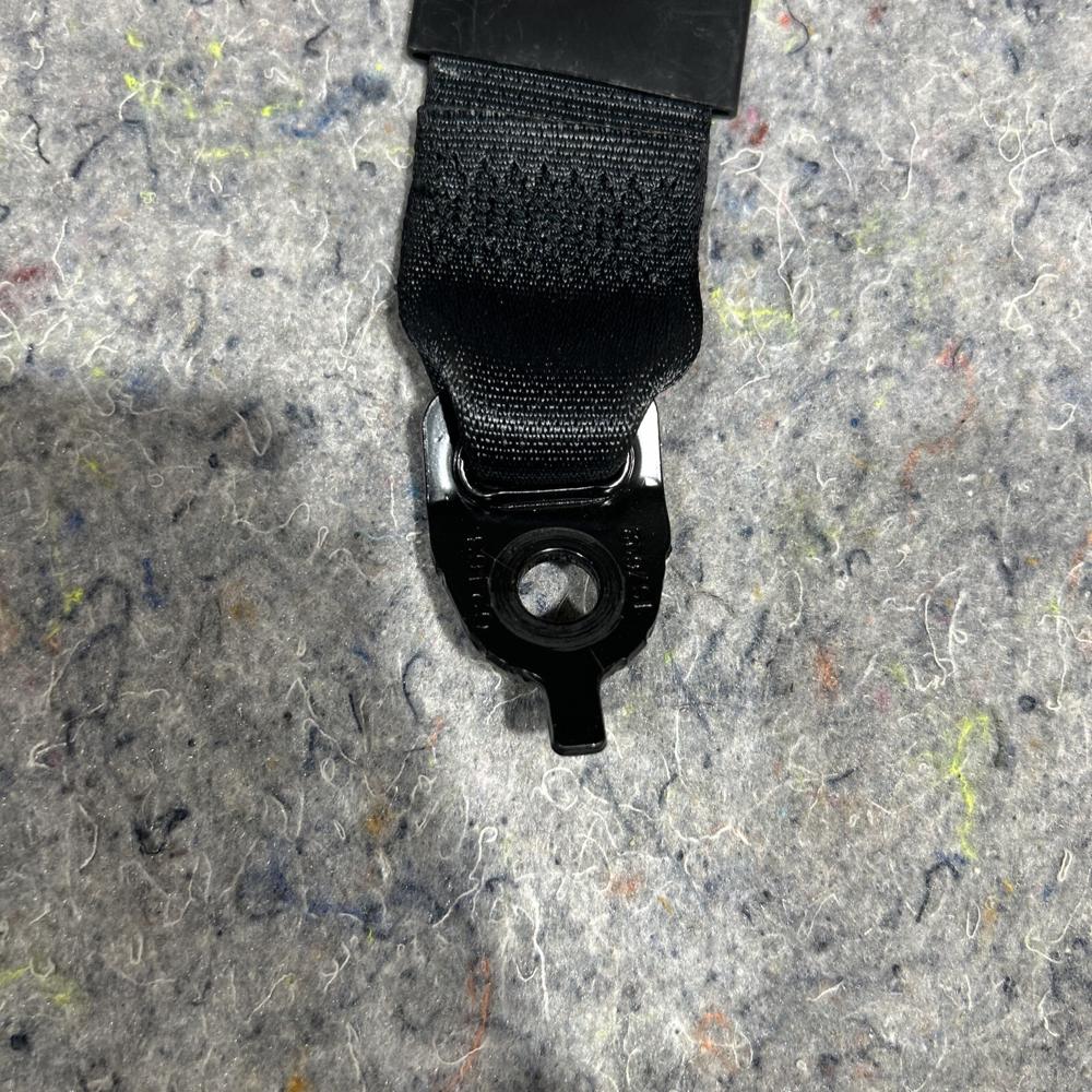 14-20 Infiniti Q50 Rear Center Seat Belt Buckle Receptacle G2463 1S7602 – photo 3