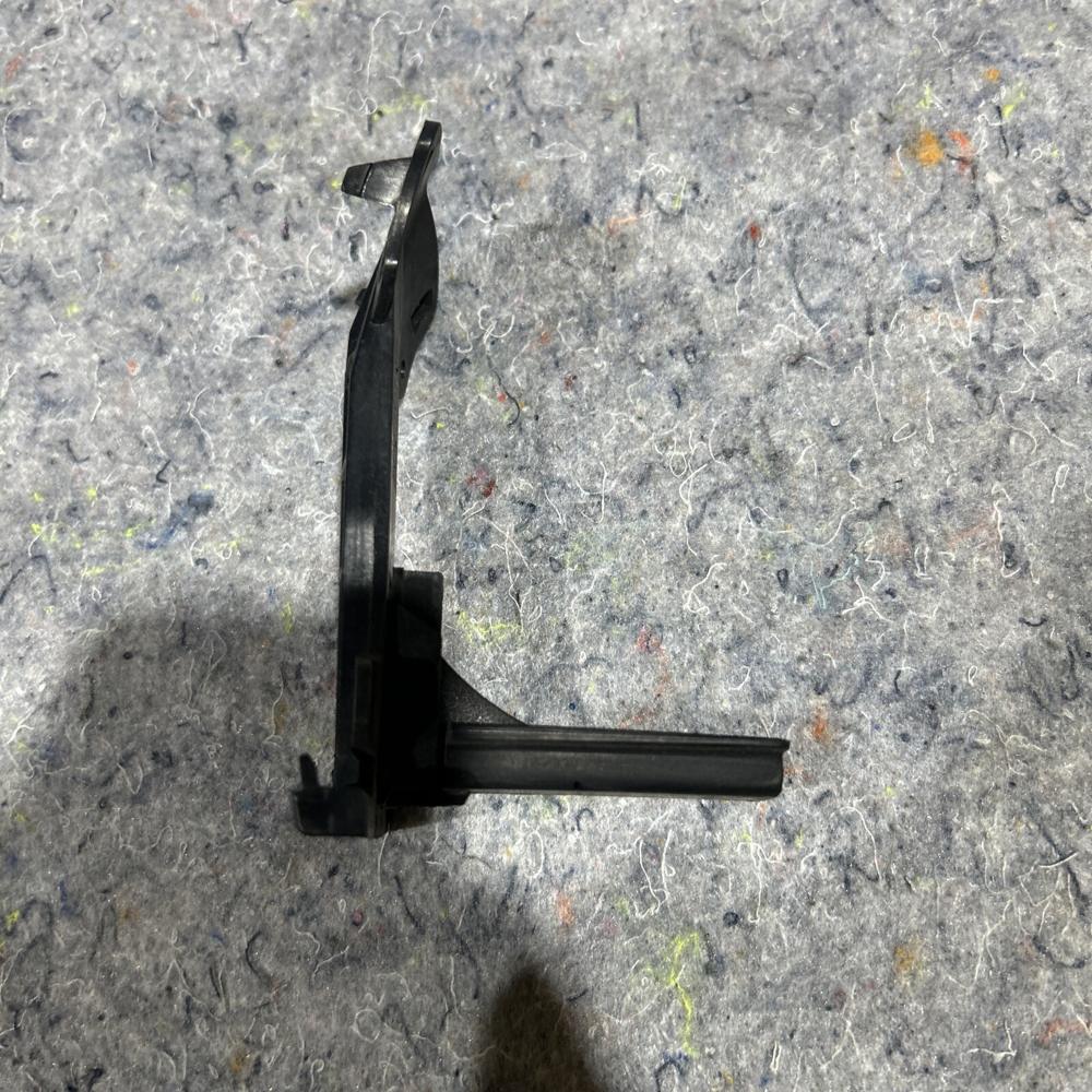 OEM BMW 4 Coupe F32 Front Bumper Support Mount 51117301713 7301713 New Genuine – photo 2
