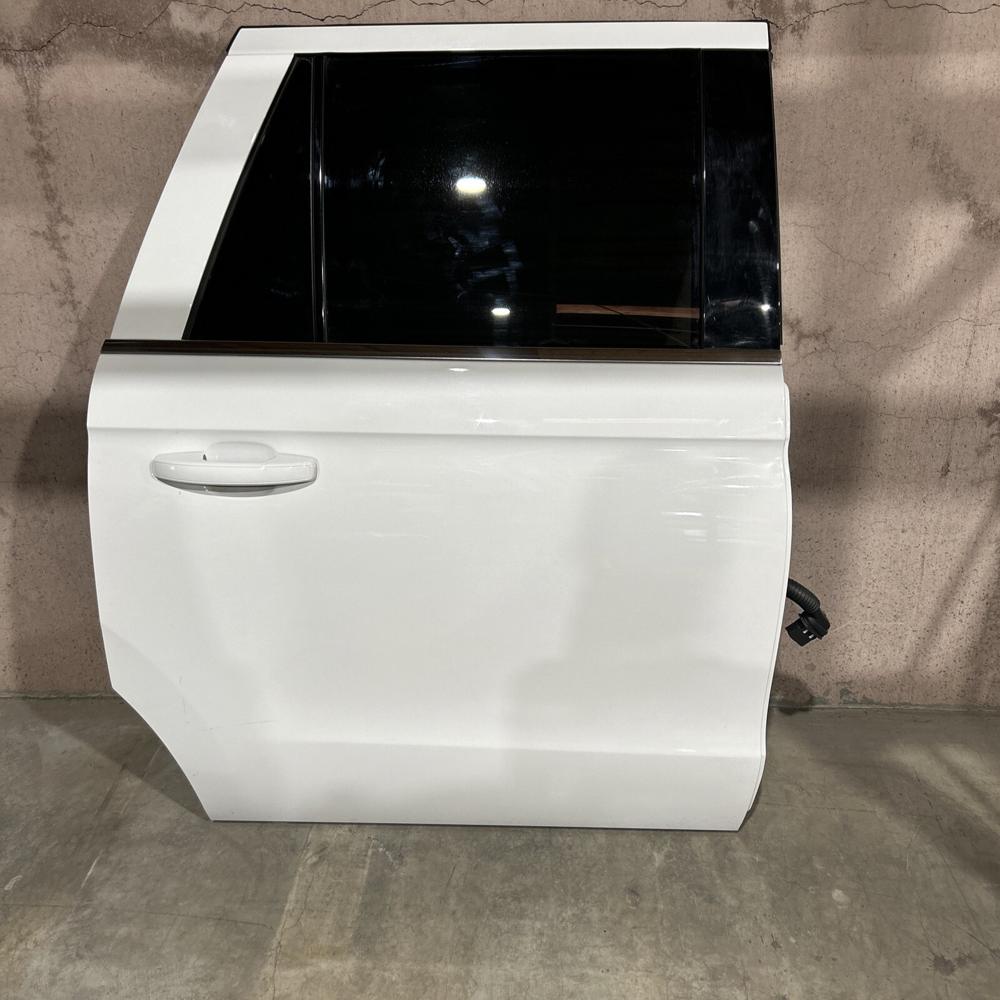 2018-2023 Ford Expedition **max** Xlt Right Rear Door Shell 132' Wb White – photo 1