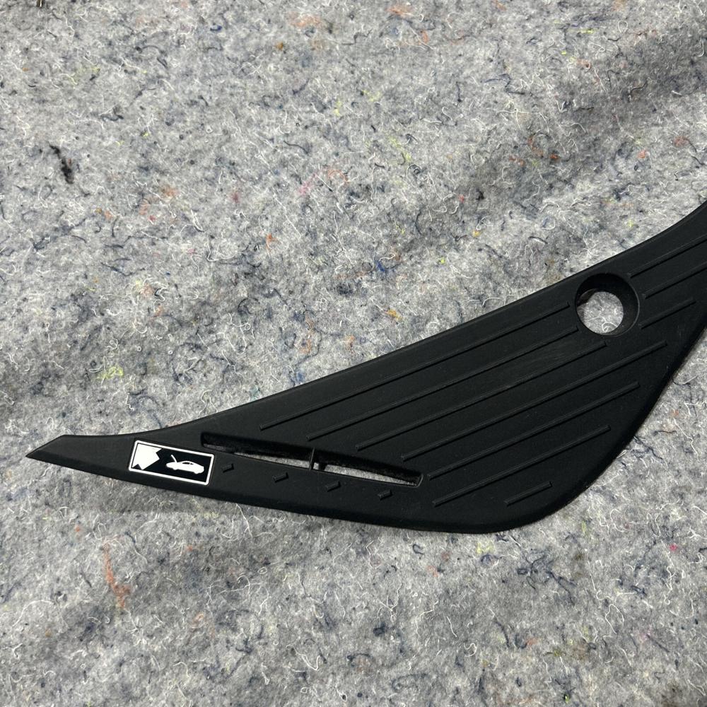 Ferrari F430 Front Trunk Lid Panels OEM – photo 2