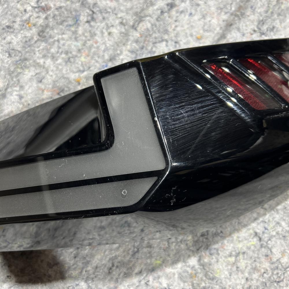 BMW Xm Rear Left Side Tail Light LED OEM 1278.002.0010 9879756-10 LH – photo 3