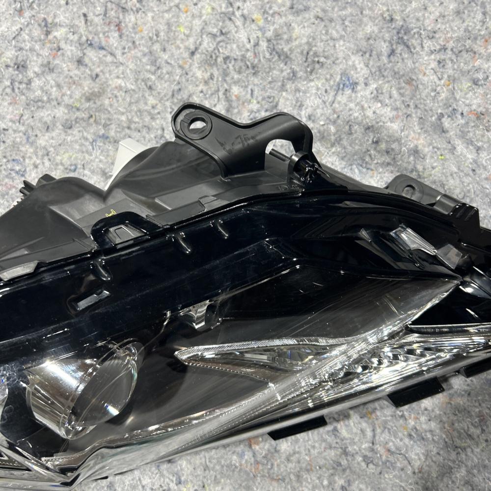 OEM 2016-2018 Lexus ES350 ES300H LED Headlight Single Projector Right Good Tabs – photo 4