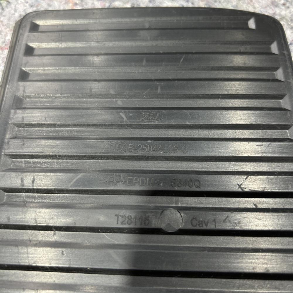 Ford F150 Upper Dash Speaker Tray Insert Mat 2015-2020 OEM NC3B-25044L06-C – photo 3