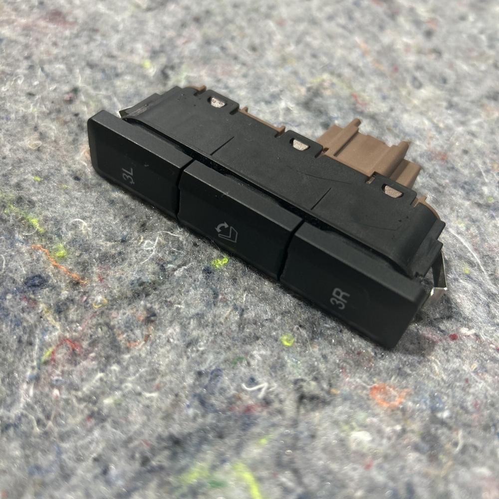 Lincoln Aviator Rear 3RD Row Seat Power Fold Folding Switch OEM 2020 - 2023 – photo 1
