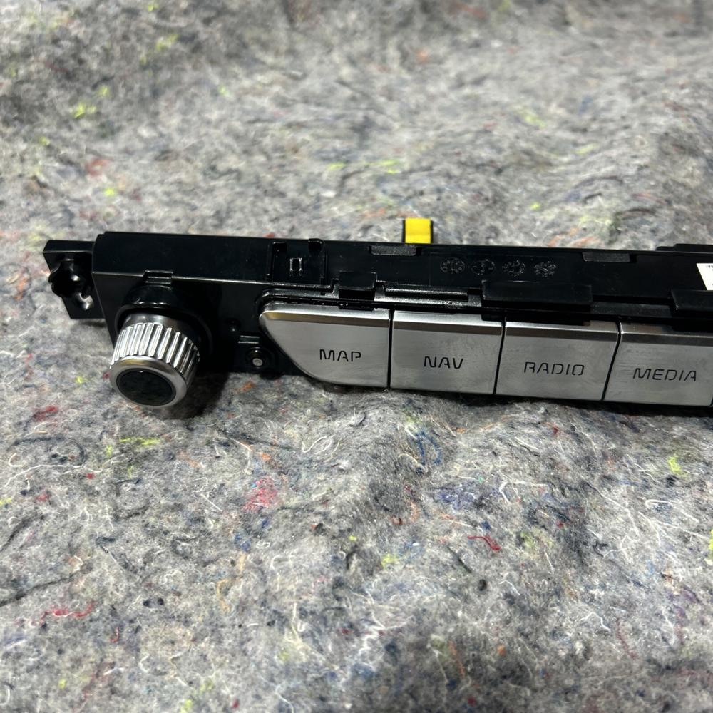 96540-S9000SA1 2022-2024 Telluride Navigation Media Radio Control Panel OEM – photo 2