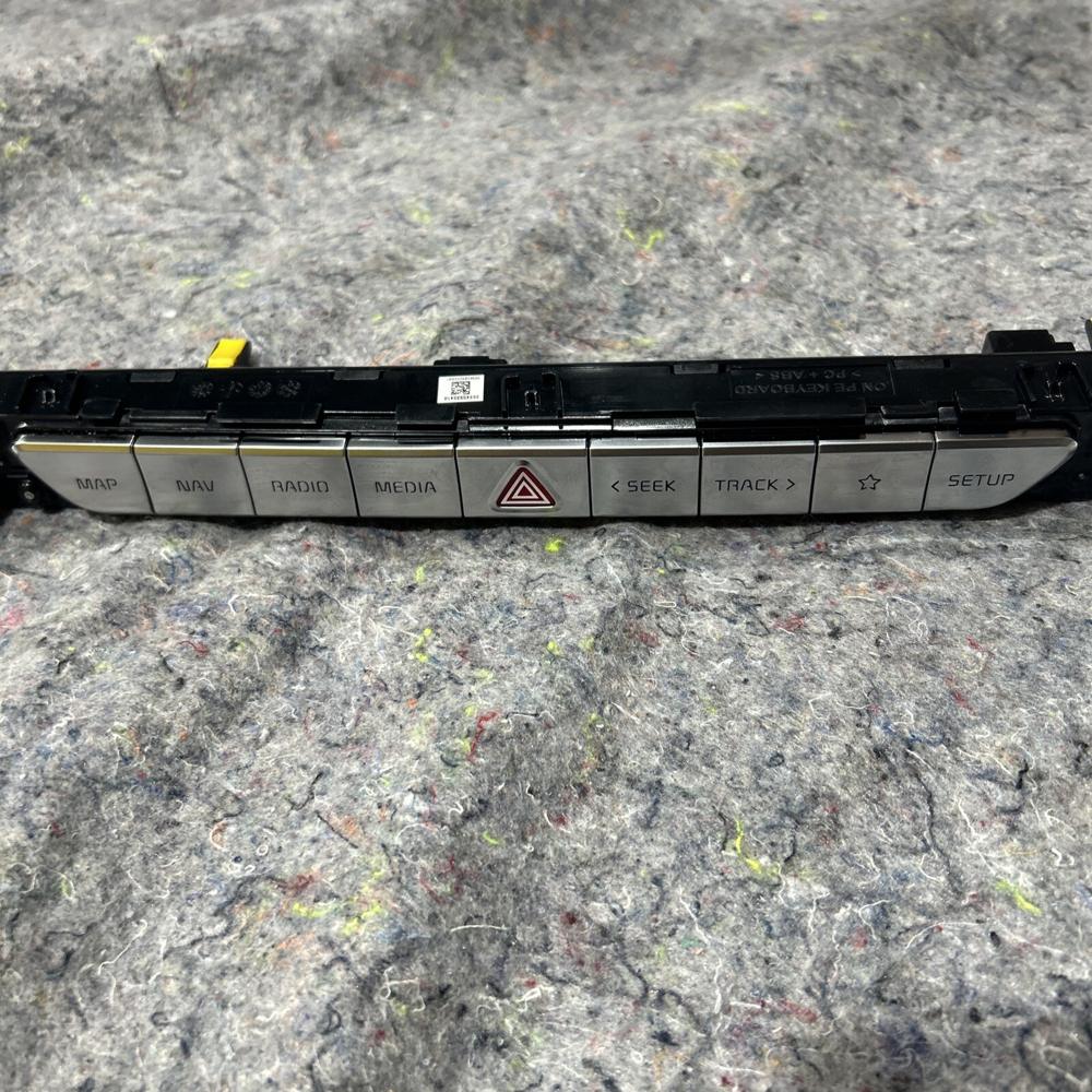 96540-S9000SA1 2022-2024 Telluride Navigation Media Radio Control Panel OEM – photo 4