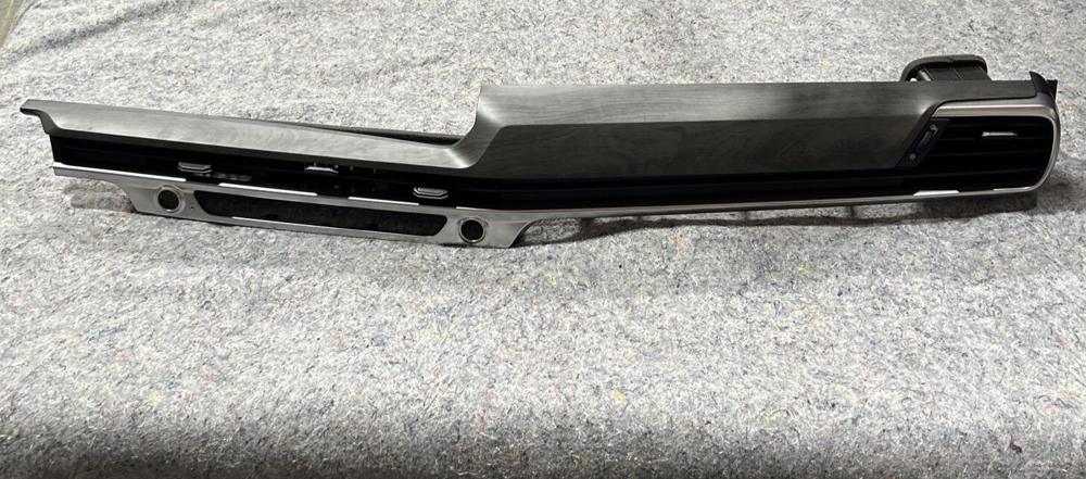 Kia Telluride Instrument Gray Panel Dash Trim Center Molding OEM 84795-S9000 – photo 2