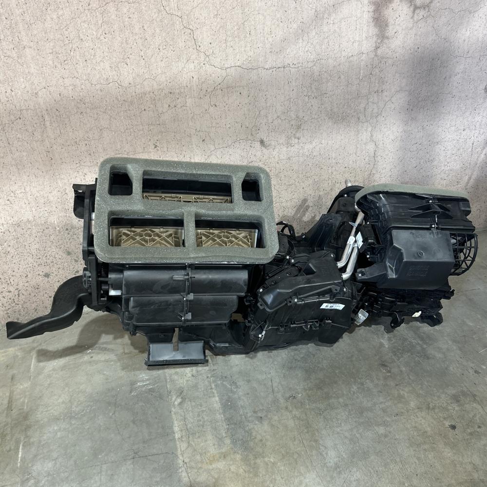 Ford Expedition Front HVAC AC Climate Heater Blower Housing Box OEM 2022-2024 – photo 1