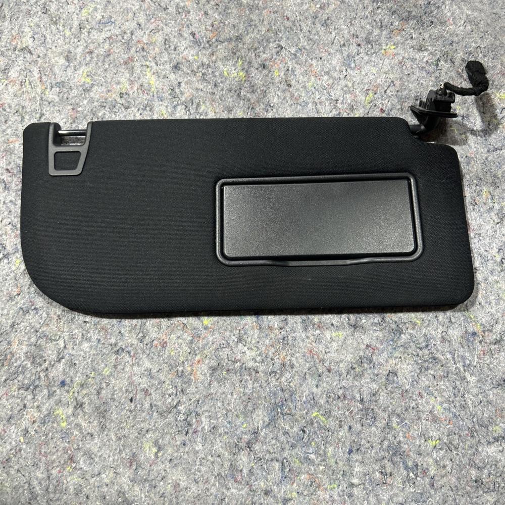 2022 2023 2024 Ford Expedition RH Front Right Side Winshield Sun Visor – photo 1