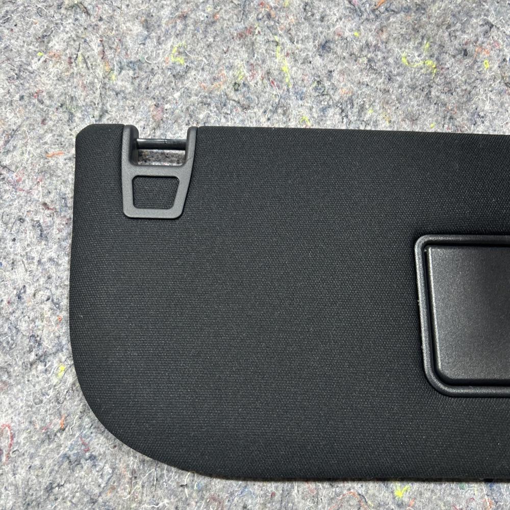 2022 2023 2024 Ford Expedition RH Front Right Side Winshield Sun Visor – photo 3
