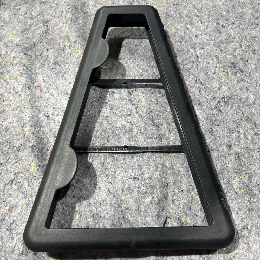 Bentley Flying Spur 2005 Air Micro Filter Frame Bracket 687301 819648 a – photo 1