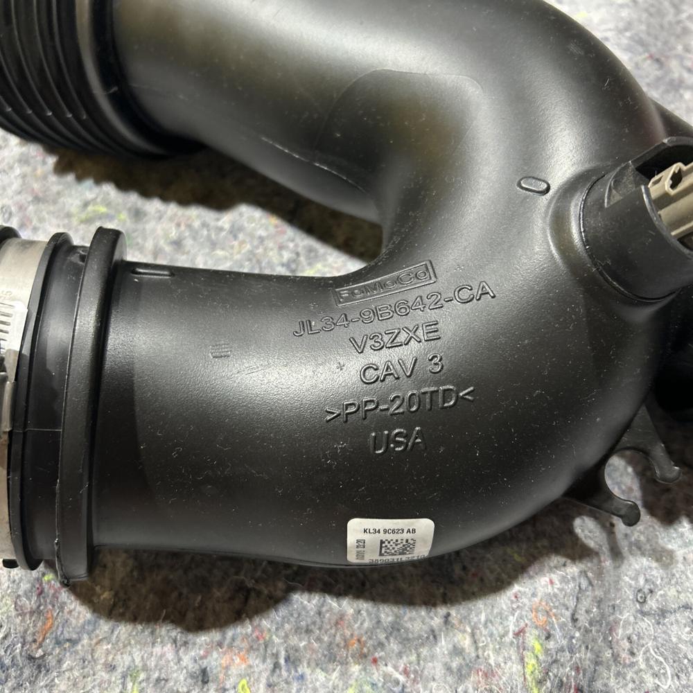 ML34-9B642-C OEM 2021 Ford F150 Lariat Air Cleaner Intake Tube Hose – photo 2