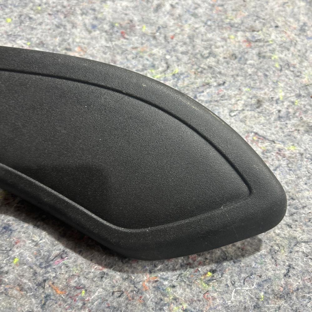 Ford Mustang GT350 RH Right Passenger Front Seat Cover Good** OEM – photo 3