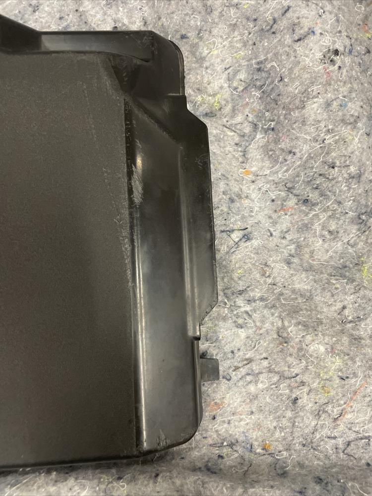 2010-2013 Mazda 3 Battery Box Cover Lid Black Plastic OEM Toyota Yarus 2017-2020 – photo 3