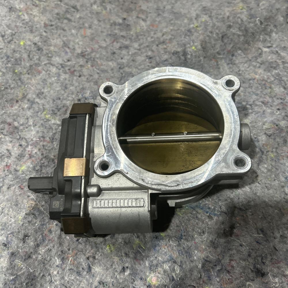 2015-2020 Ford Mustang GT350 Throttle Body GR3E-9F991-AA OEM – photo 4