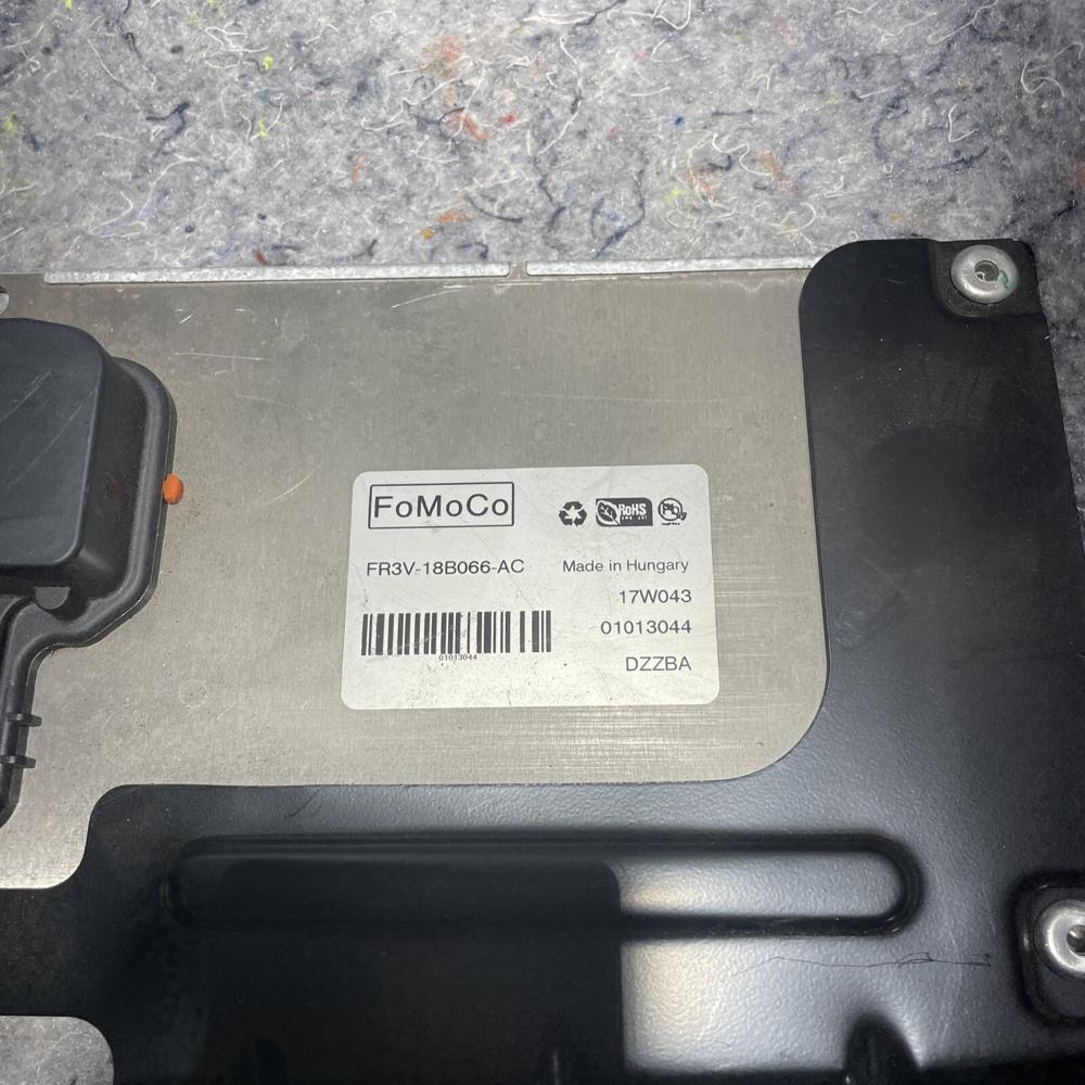 Suspension Shock Control Module ECU FR3Z3C142A Ford Mustang Shelby GT350 2015-20 – photo 2