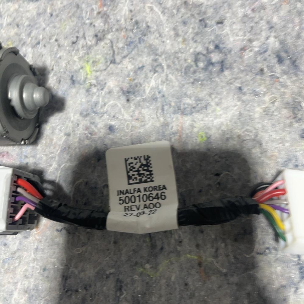 2018-2021 Kia Telluride Sunroof Motor 50010639A00 OEM – photo 3