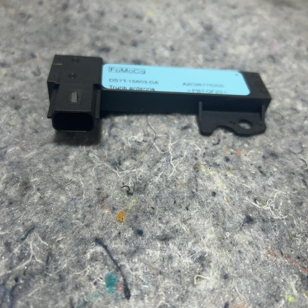 2015-2024 Ford F-150 Oem.keyless Entry Antenna. Aerial. DS7T15603DA (J4) – photo 2