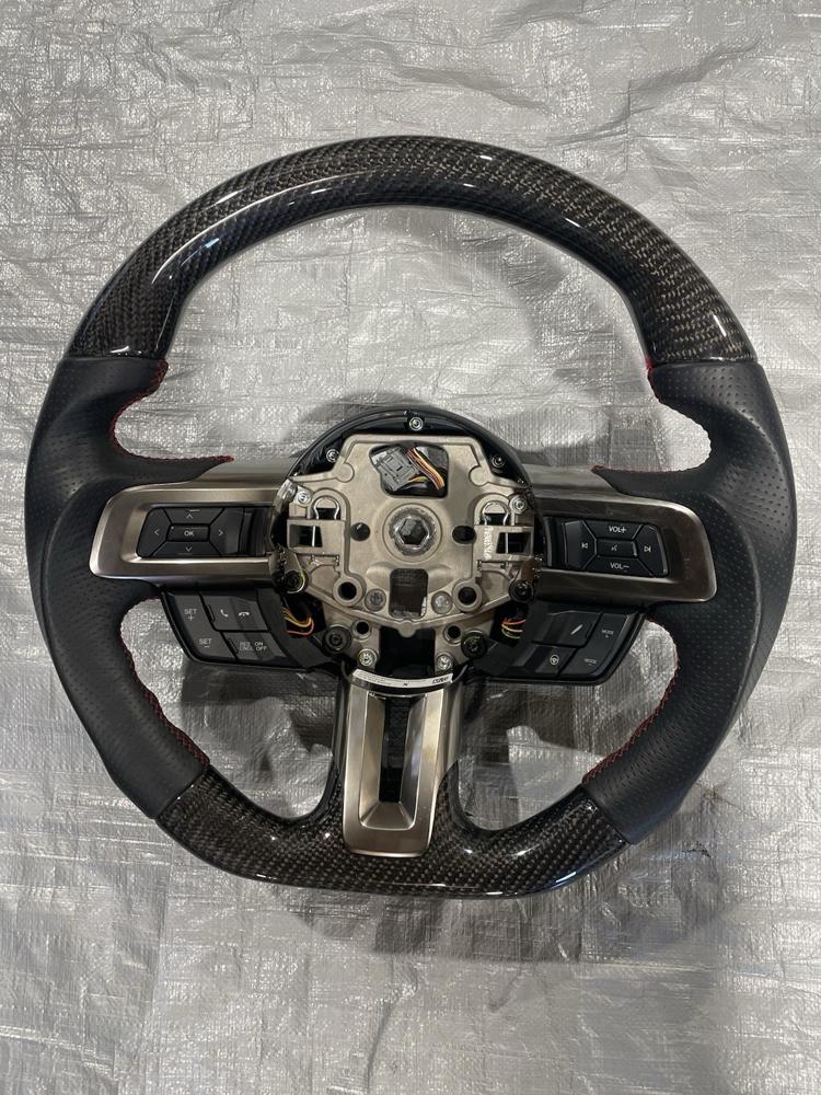 Real Carbon Fiber D-type Sport Steering Wheel for GT350 Ford Mustang OEM – photo 1