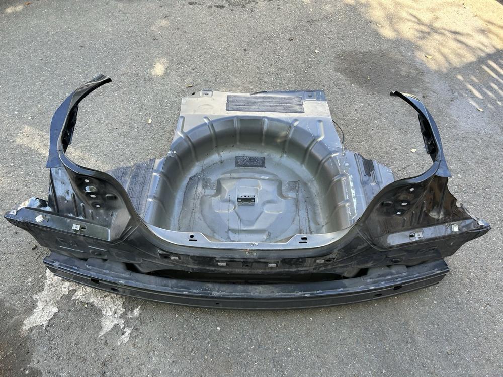 2015-2022 Ford Mustang Rear End Cut Spare Tire Trunk – photo 1