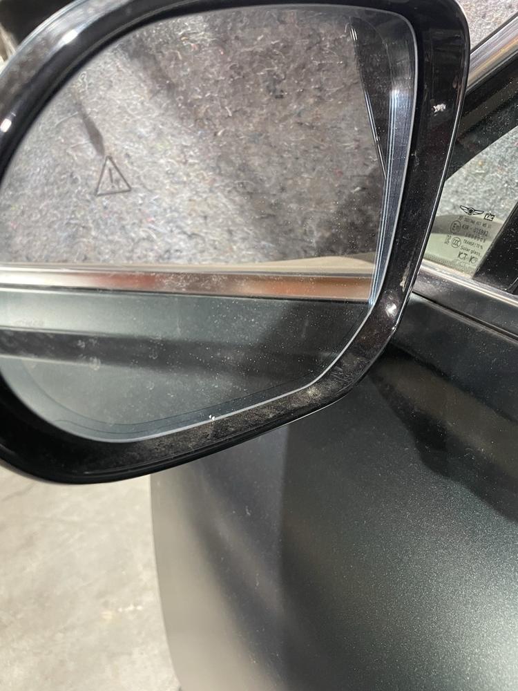 Genesis GV80 Front Left Driver Door Complete OEM – photo 2