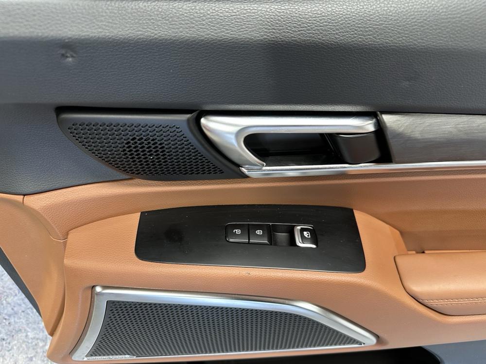 2024 Kia Telluride RH Front Right Passanger Side Door Trim Panel Terracotta OEM – photo 2