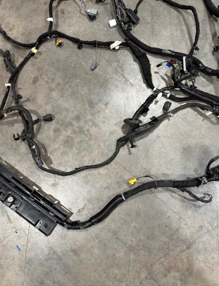 2017 Ford Mustang Interior Body Wiring Harness Id# HR3T-14A005-MC Coupe – photo 3