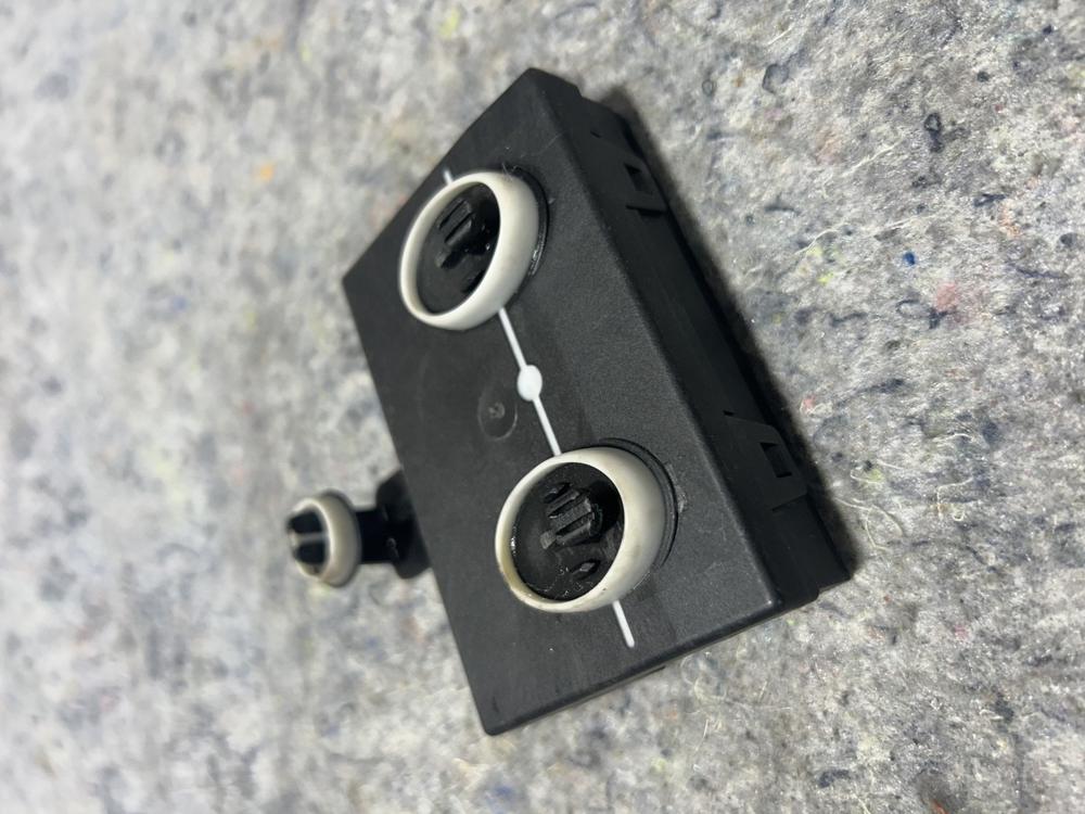 2010-2016 Porsche Panamera Right Passenger Front Door Control Module OEM – photo 3