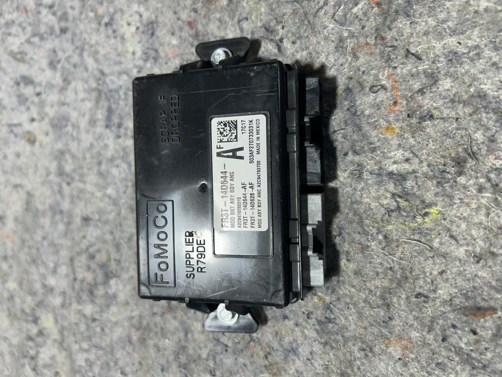 2015-2020 Ford Mustang Lightning Control Module FR3T-13D644-AE OEM – photo 2