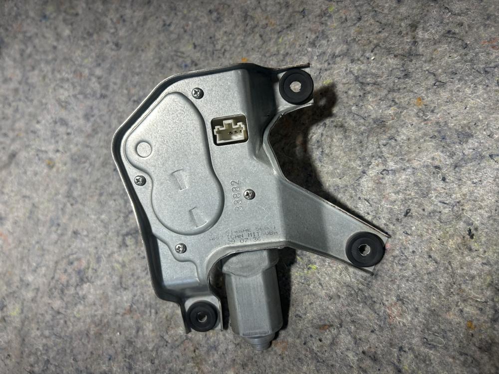 Jeep Patriot 2008 Rear Wiper Motor 05116145AE – photo 4