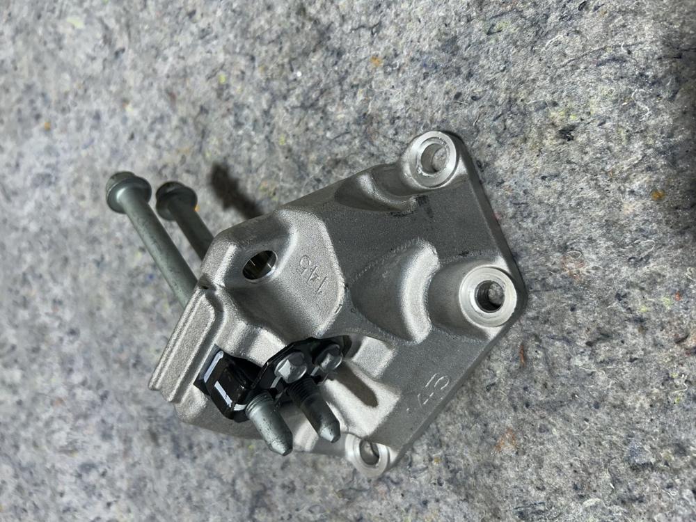 Fits 19 20 Hyundai Santa Fe 2.0 Front LH Driver Engine Mount Bracket 45211-4G150 – photo 4