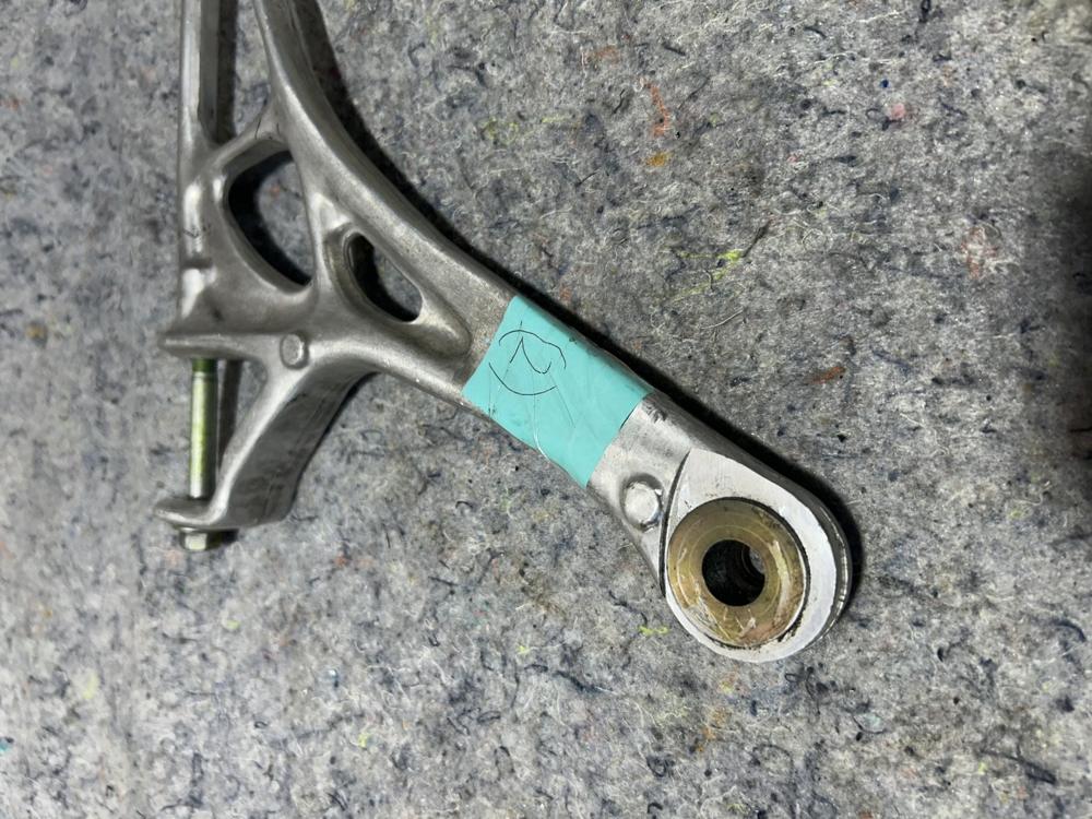 Honda Genuine OEM NSX Nsx-r NA1 NA2 Upper Arm Assy 51450-AL0-010 – photo 3