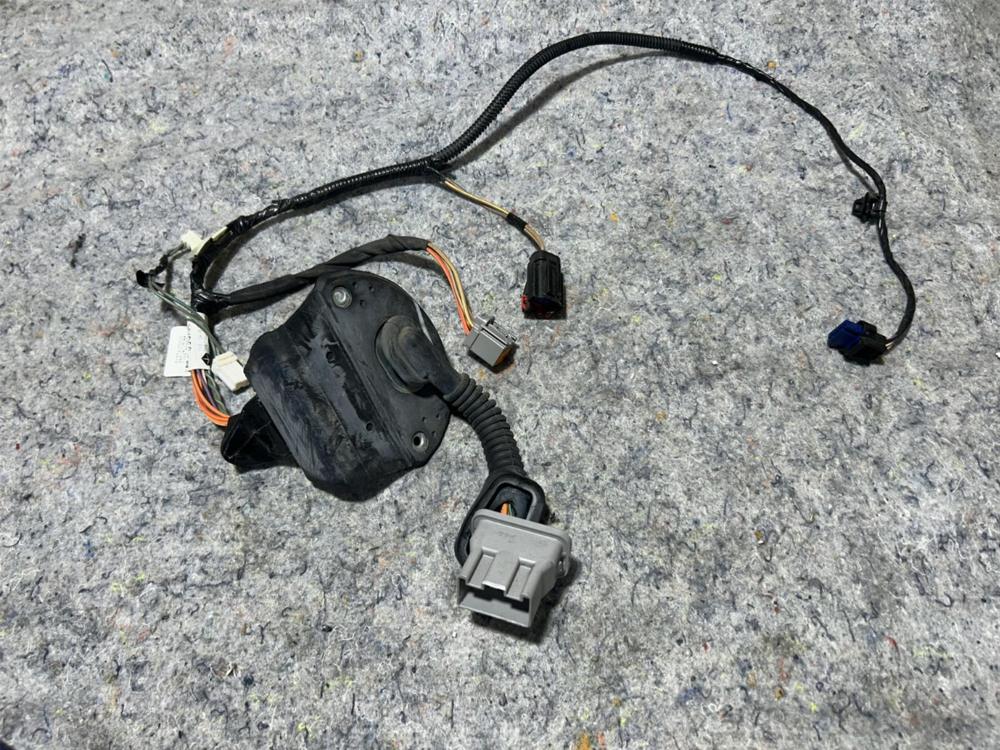 13 14 15 16 Jeep Compass Rear Left Driver Door Wire Harness OEM P68241090AA – photo 1