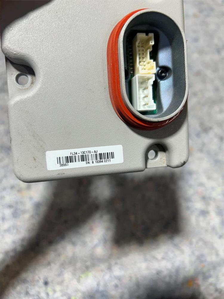 18 19 20 Ford F150 Right Headlight LED Control Module FL3413C170AJ – photo 4