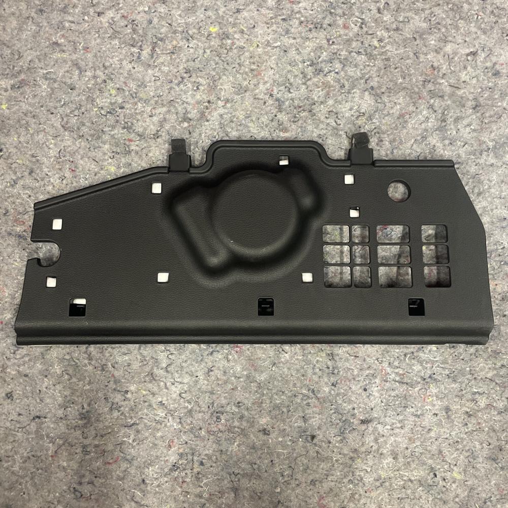 2024 Kia Telluride Dash Board Lower Knee Panel Trim Blac – photo 1