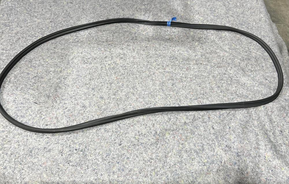 Kia Telluride Rear Trunk Lid Door Weatherstrip Seal OEM 2024 – photo 1