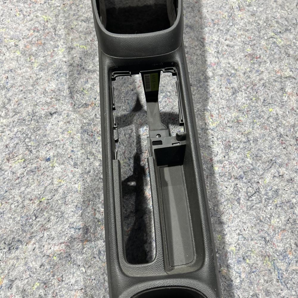 2013 - 2015 Chevy Spark Center Front Floor Console Shifter Trim Cup Holders OEM – photo 4